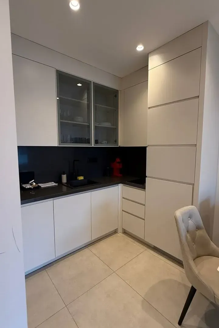 Sale, one bedroom apartment, 69m², Bečići, Budva