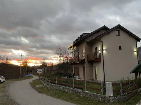 Prodaja, kuća, 300m2, Selišta, Kolašin Prodaja, kuća, 300m2, Selišta, Kolašin