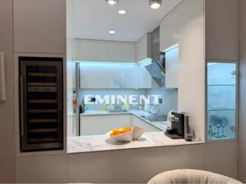 Izdavanje, trosoban stan, 103m², Stari Grad, Beograd - image 3