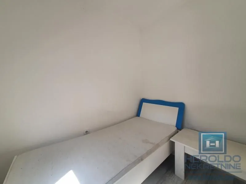 Prodaja, dvosoban stan, 65m², Levač, Jagodina
