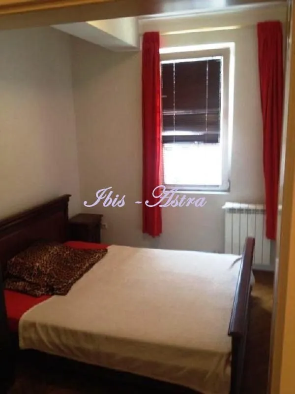 Rent, two bedroom apartment, 45m², Stari Grad, Beograd