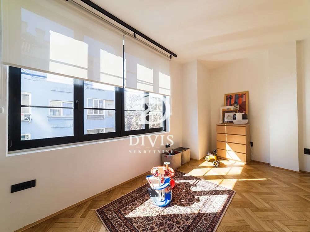 Sale, four bedroom apartment, 130m², Hadzipopovac, Palilula Sve Podlokacije