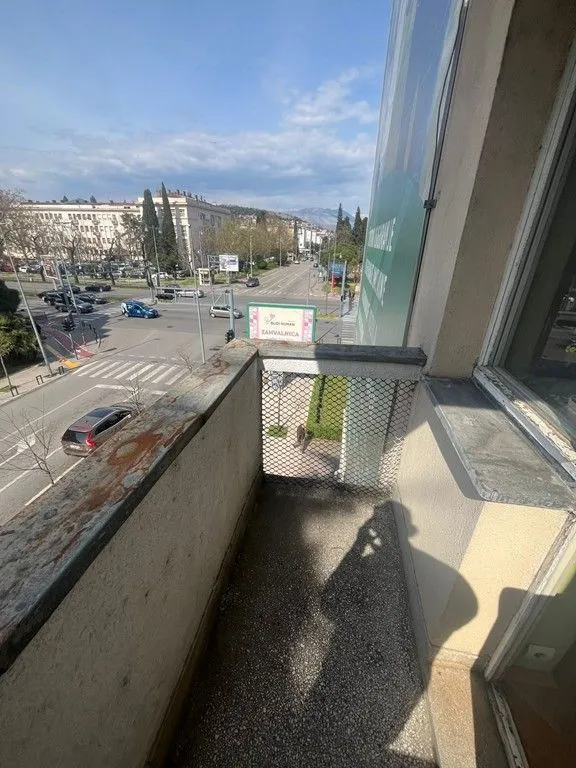 Rent, four bedroom apartment, 100m², Preko Morače, Podgorica