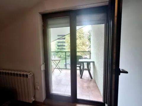 Sale, house, 108m², Uciteljsko Naselje, Zvezdara Sve Podlokacije - image 17