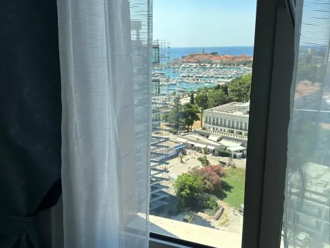 Izdavanje, dvosoban stan, 67m², Budva, Crna Gora - image 16