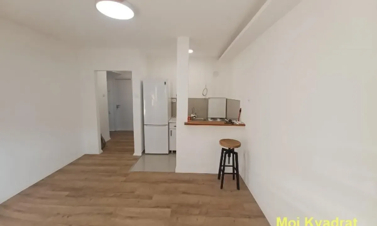 Prodaja, dvosoban stan, 43m², Višnjica, Palilula Sve Podlokacije