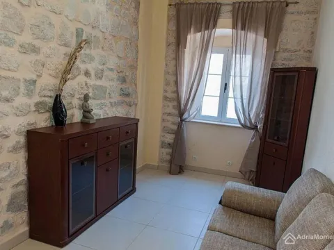 Sale, one bedroom apartment, 54m², Prčanj, Kotor - image 11