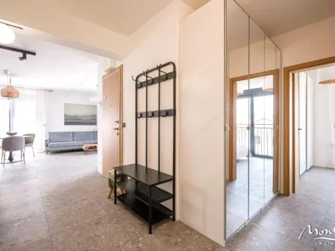 Prodaja, trosoban stan, 77m², Centar, Tivat - image 17