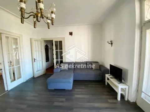 Rent, four bedroom apartment, 120m², Stari Grad, Beograd - image 4