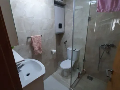 Rent, four bedroom apartment, 153m², Zabjelo, Podgorica - image 5