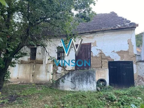 Sale, house, 467m², Sremski Karlovci, Novi Sad