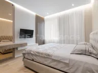 Izdavanje, dvosoban stan, 75m², Centar, Tivat - image 4