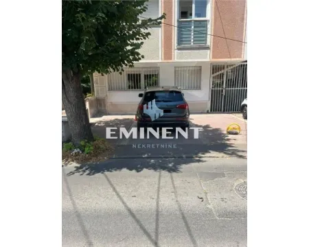 Izdavanje, trosoban stan, 72m², Voždovac Sve Podlokacije, Beograd - image 16