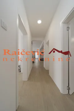 Prodaja, četvorosoban stan, 145m², Savski Venac, Beograd - image 11
