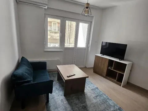 Izdavanje, jednosoban stan, 34m², Stari Grad, Beograd - image 8
