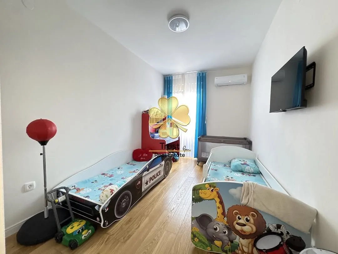 Rent, two bedroom apartment, 75m², Central Point, Podgorica