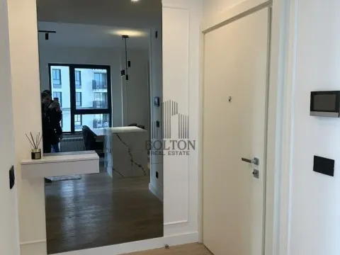 Izdavanje, trosoban stan, 70m², Savski Venac, Beograd - image 10