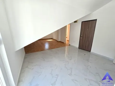 Sale, one bedroom apartment, 32m², Velji Vinogradi, Budva - image 3