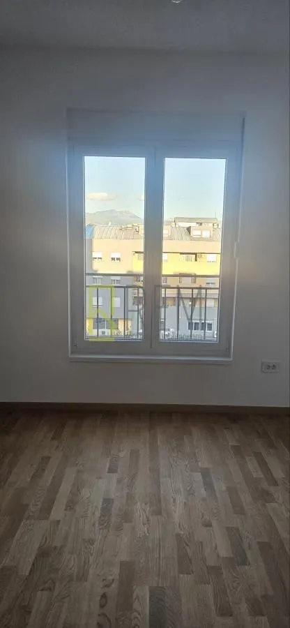 Prodaja, jednosoban stan, 45m², Stari Aerodrom, Podgorica