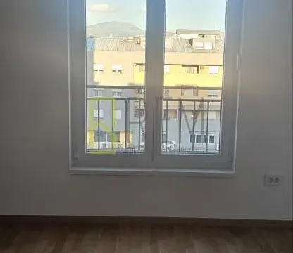 Prodaja, jednosoban stan, 45m², Stari Aerodrom, Podgorica - image 11