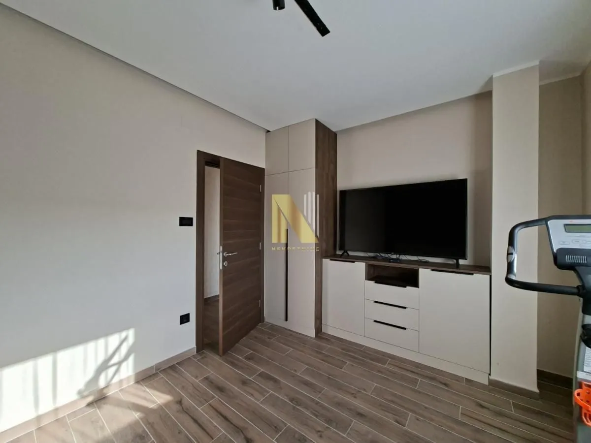 Prodaja, trosoban stan, 97m², Banja Vrdnik, Irig