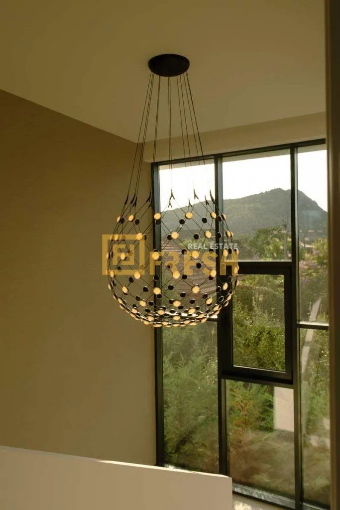 Rent, house, 260m², Gornja Gorica, Podgorica
