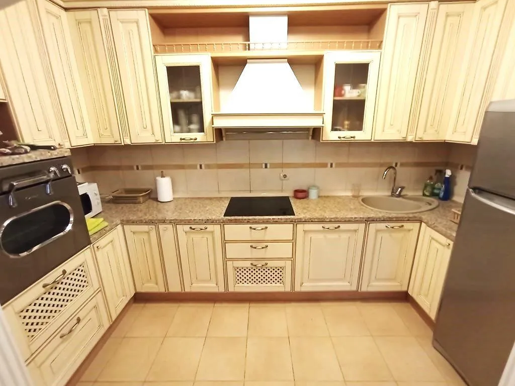 Izdavanje, dvosoban stan, 80m², Preko Morače, Podgorica