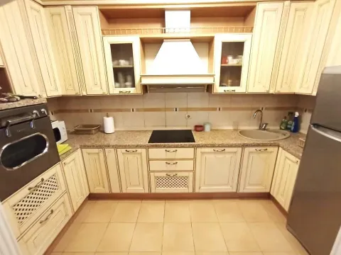 Izdavanje, dvosoban stan, 80m², Preko Morače, Podgorica - image 9