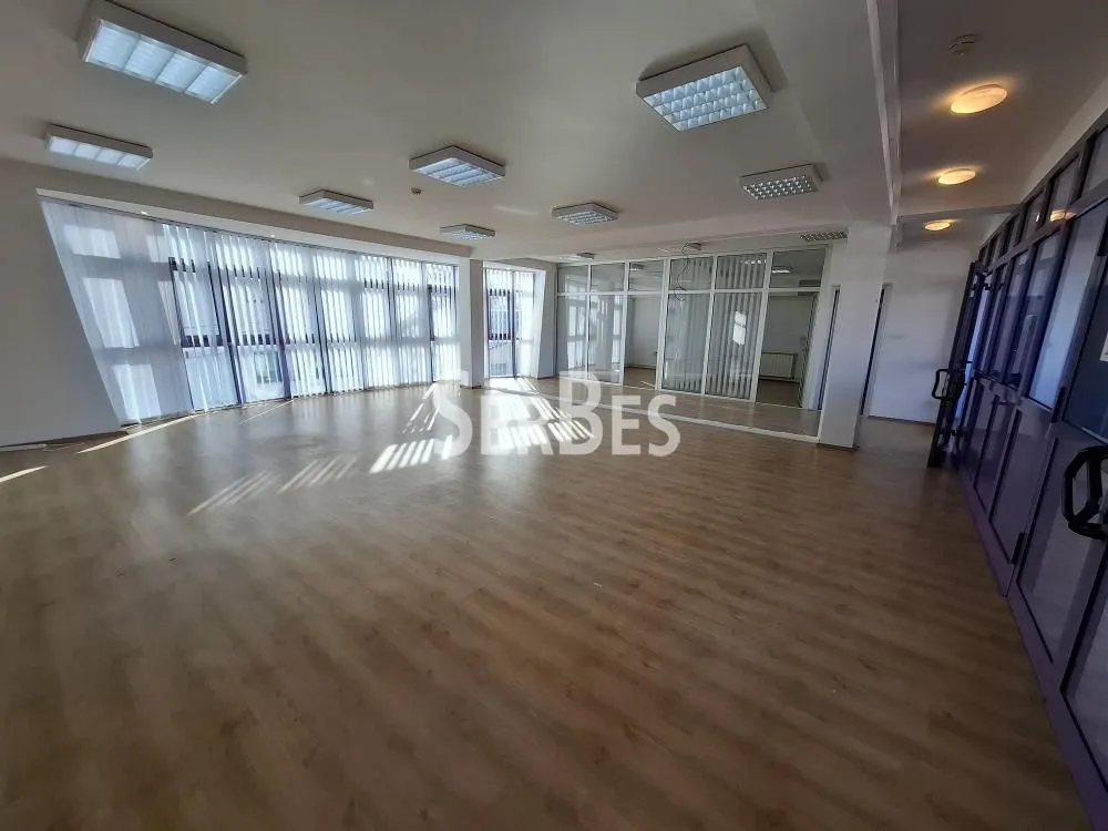 Rent, office space, 200m², Adamovićevo Naselje, Novi Sad Sve Podlokacije