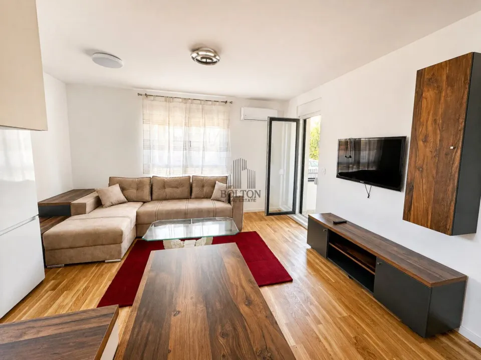 Rent, two bedroom apartment, 38m², Zvezdara, Zvezdara Sve Podlokacije