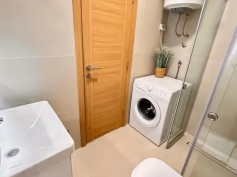 Izdavanje, jednosoban stan, 47m², City Kvart, Podgorica - image 10