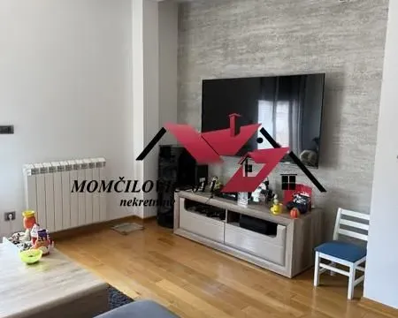 Stan in Voždovac Sve Podlokacije