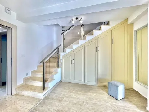 Prodaja, kuća, 200m², Krimovica, Kotor - image 16