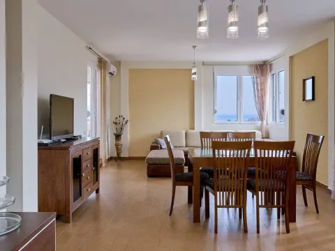 Sale, two bedroom apartment, 88m², Lazi, Budva - image 5