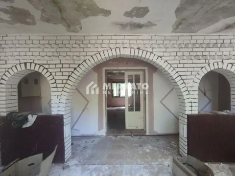 Zemljište in Sečanj
