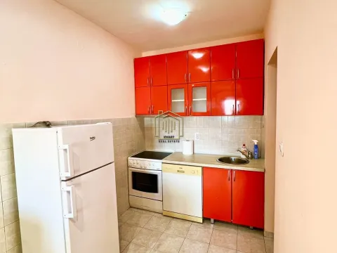 Izdavanje, jednosoban stan, 38m², Pobrežje, Podgorica - image 5