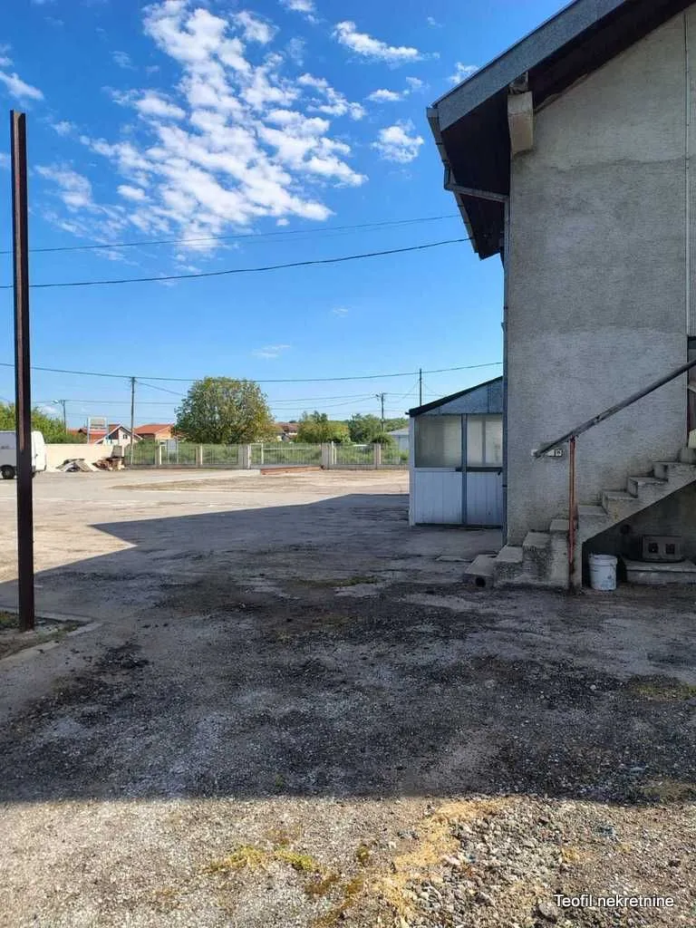 Rent, office space, 630m², Paraćin, Srbija