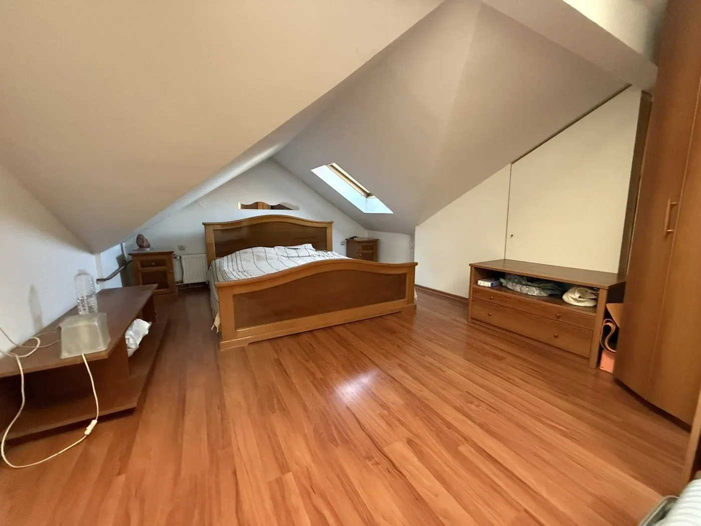 Prodaja, jednosoban stan, 87m², Rotkvarija, Novi Sad Sve Podlokacije