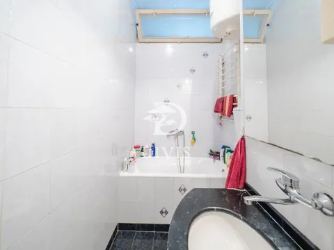 Prodaja, stan, 111m², Vračar Hram, Vračar Sve Podlokacije - image 7