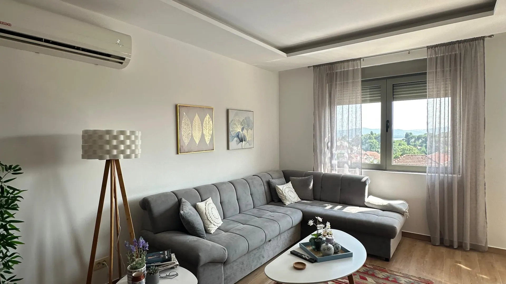 Prodaja, jednosoban stan, 57m², Tivat, Crna Gora