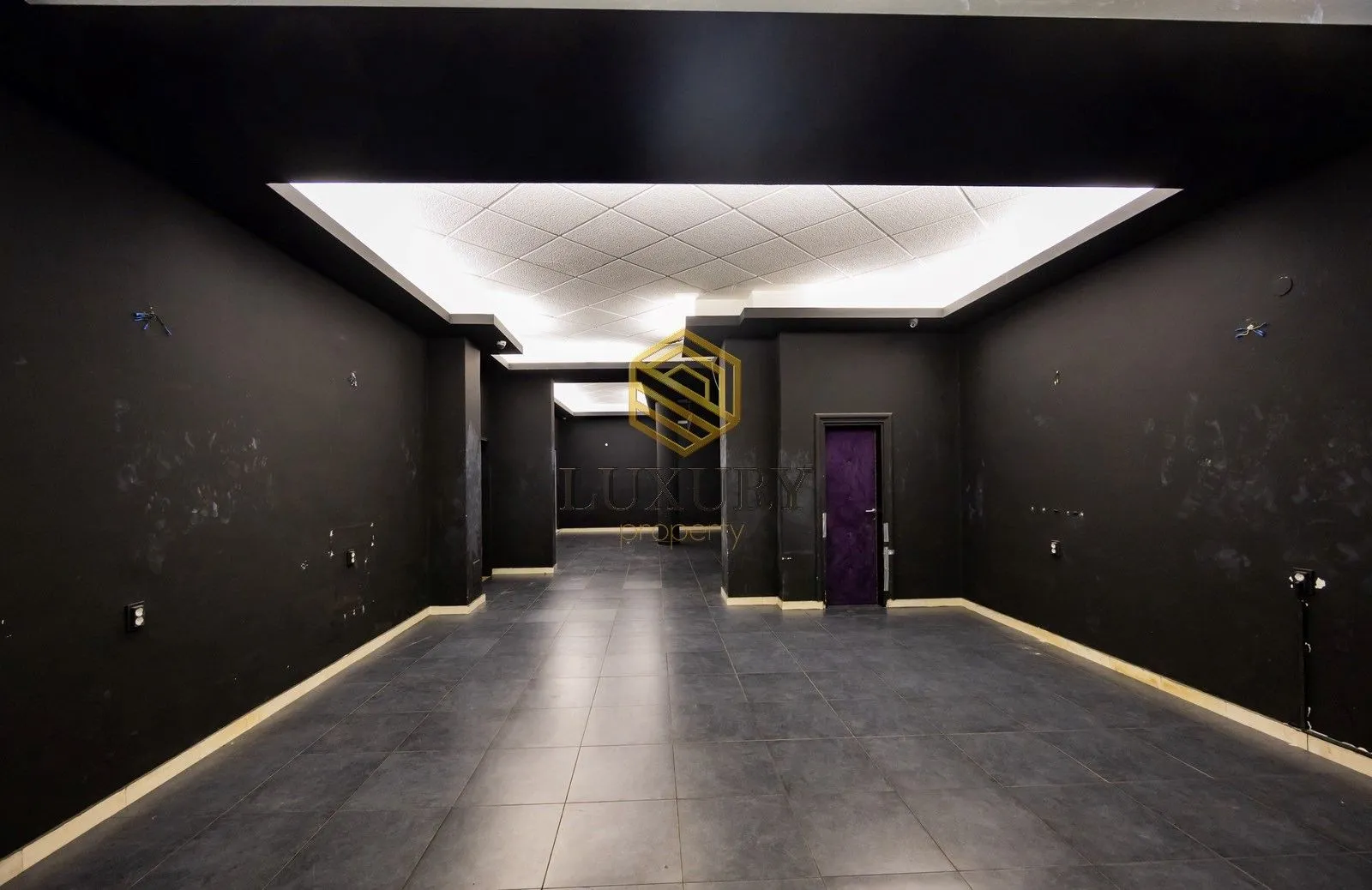 Izdavanje, poslovni prostor, 150m², Preko Morače, Podgorica