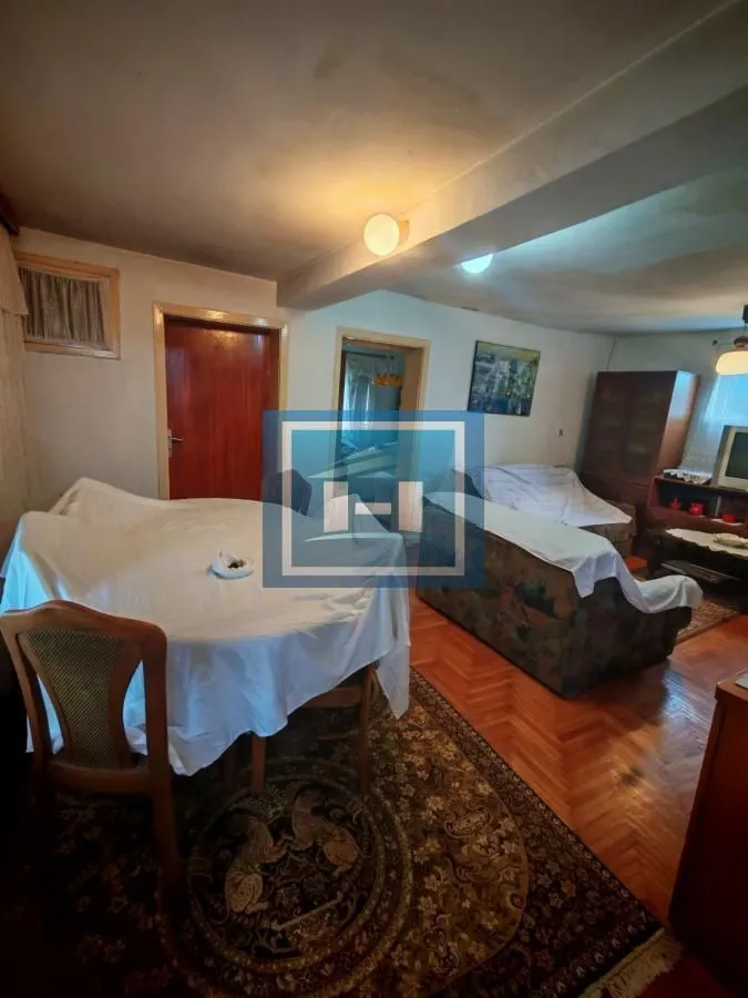 Sale, house, 203m², Striško Naselje, Paraćin