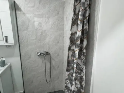 Izdavanje, trosoban stan, 55m², Voždovac Sve Podlokacije, Beograd - image 13