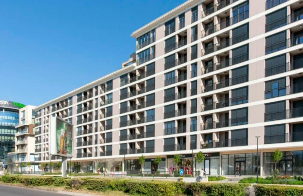 Izdavanje, dvosoban stan, 82m², Master Kvart, Podgorica