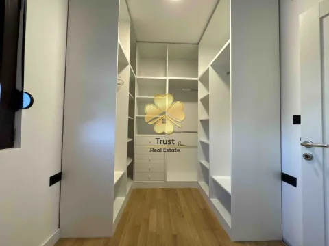 Izdavanje, kuća, 300m², Donji Kokoti, Podgorica - image 7