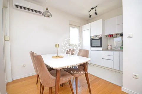 Rent, one bedroom apartment, 59m², Central Point, Podgorica - image 1168