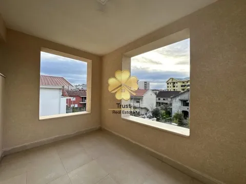 Rent, one bedroom apartment, 45m², Stari Aerodrom, Podgorica - image 6