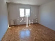 Prodaja, jednosoban stan, 38m², Vračar Sve Podlokacije, Beograd - image 2