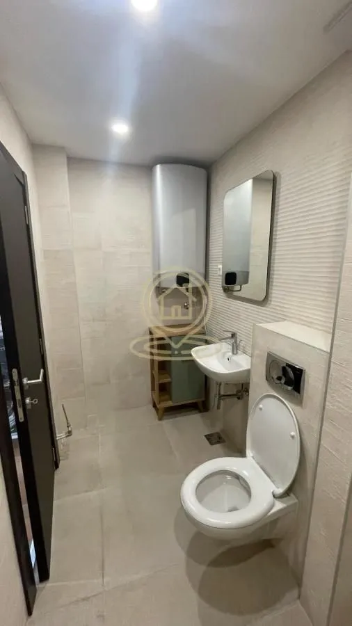Rent, four bedroom apartment, 151m², Voždovac Sve Podlokacije, Beograd