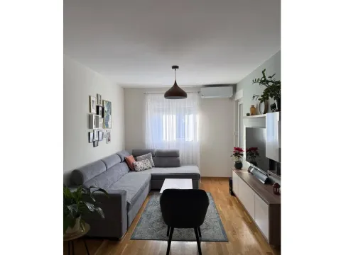 Sale, one bedroom apartment, 49m², City Kej, Podgorica - image 5